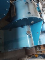 Horizontal peeling centrifuge, used B12838