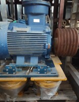 Horizontal peeling centrifuge, used B12838