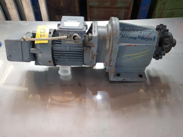 Drehstrom-Getriebemotor 0,75 PS / 0,55 KW, 220V/400 Produktbild-Vorschau 5