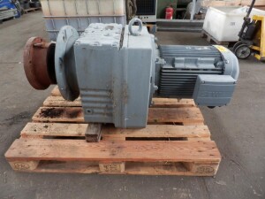 Getriebemotor 15 kW 12 U/min B5 gebraucht B14259