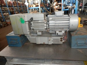 Vakuumpumpe RIETSCHLE VFS 201, 0,5 mbar 200m³, 5,5...