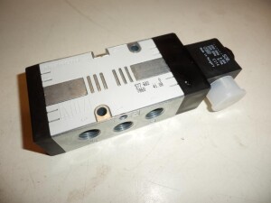Wegeventil REXROTH 577 602 528 0 unbenutzt B14475
