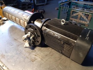 B15364 Eintauchpumpe Grundfos MTR32-6/2-AFA-HUUV
