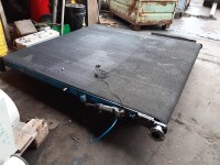 Conveyor belt approx. 1.5 x 1.5 m used B16037