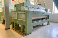 Semolina cleaning machine used B16802