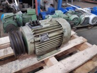 Electric motor 2.05 kW 950 rpm B3 used B16822