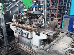 Cylindrical grinding machine RUR 800 used B16943