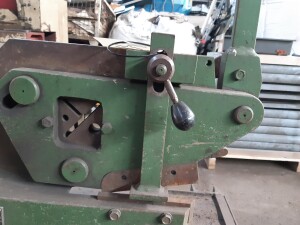 Hand lever shears 8 mm used B16997