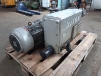 Vakuumpumpe 7,5 kW 0,5 mbar  gebraucht B17007