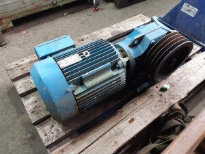 Getriebemotor 7,5 kW 191 U/min gebraucht B17044