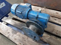 Getriebemotor Winde 400 kg gebraucht B17045