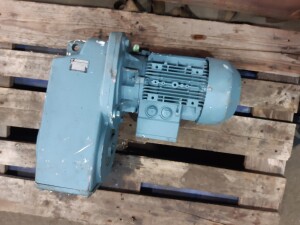 Getriebemotor 3 kW 27 U/min gebraucht B17046