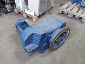 Gear motor 7.5 kW 87 rpm Agitator used B17072