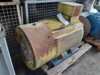 Electric motor MEBK 315M-04 132 kW 1485 rpm B3 used B17100