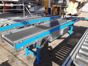 Conveyor belt with roller conveyor 4 x 0.5 m used B17158