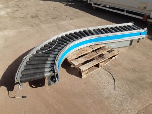 Roller conveyor 90° curve 2.2 m driven used B1759