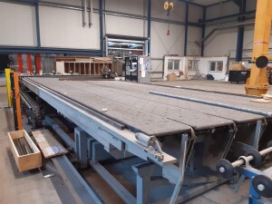 Cutting machine for laminated glass used B17163