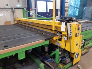 Cutting table for laminated glass used B17165