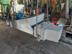 Vibrating chute Vibrating chute 1.2 x 0.65 m used B17183