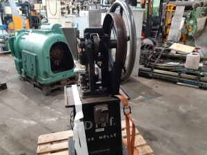Tablettenpresse gebraucht B17232