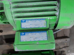 Gear motor with brake 5.5 kW 30 rpm used B17048