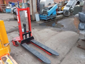 Hochhubwagen  manuell 1000 kg  gebraucht B17265