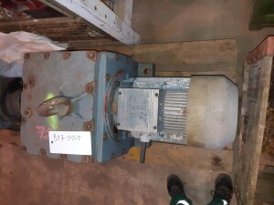 Gear motor 22 kW rpm used B17111
