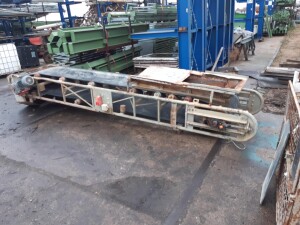 Conveyor belt 4 x 0.6 m 2.2 kW used B17278