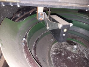 Vibratory bowl feeder vibrating bowl Ø 450 mm used B17290