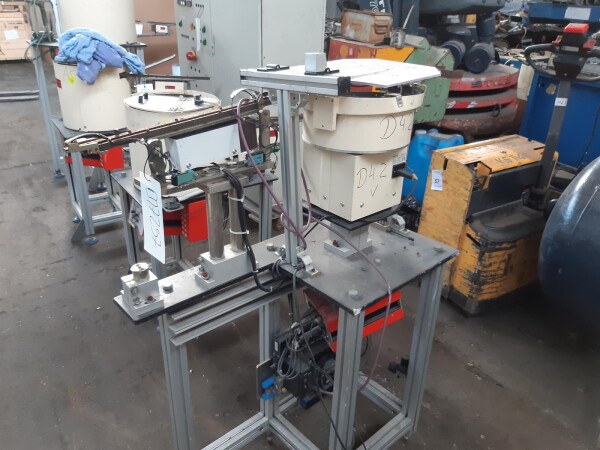 Vibratory bowl feeder vibrating bowl Ø 320 mm used B17297