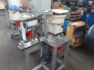 Vibratory bowl feeder vibrating bowl Ø 320 mm used...