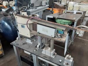 Vibratory bowl feeder vibrating bowl Ø 320 mm used...
