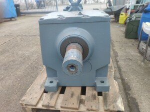 Geared motor 18.5 kW 20 rpm used B17311