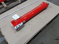 Hydraulikzylinder ca. 600 mm Hub unbenutzt B17327