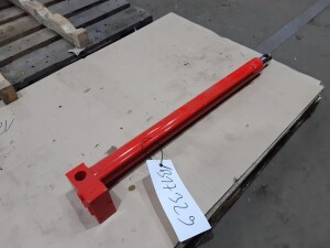 Hydraulikzylinder ca. 600 mm Hub unbenutzt B17329