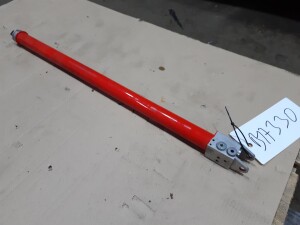 Hydraulikzylinder ca. 600 mm Hub unbenutzt B17330
