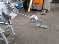 Screw press brass 2.2 kW used B17352