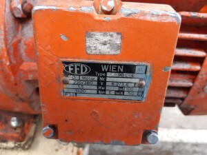 Trough auger 3 m 1.5 kW used B17360