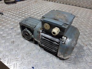 Gear motor 0.37 kW 56 rpm used B17366