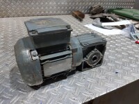 Gear motor 0.37 kW 56 rpm used B17366