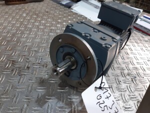 Getriebemotor 0,25 kW 9 U/min B5 gebraucht B17375