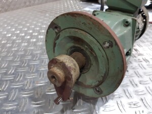 Getriebemotor 180 W 20 U/min B5 gebraucht B17486