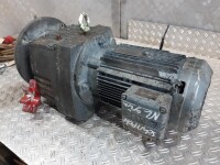 Geared motor 3 kW / 24 rpm B5 used B17488