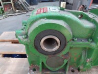 Gear motor 3 kW 29 rpm B3 used B17518