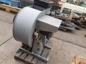 Radial fan Radial blower 5.5 kW approx. 9900 m³/h used B17628