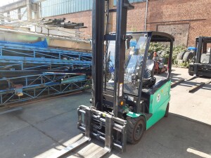 Gabelstapler 3500 kg, 4,5 m MITSUBISHI FB35N gebraucht...
