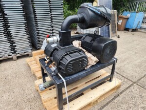 Drehkolbengebläse generalüberholt mit Motor B17670