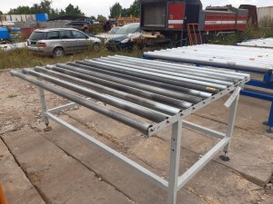 Roller conveyor approx. 1.7 x 2.1 m, used B17672
