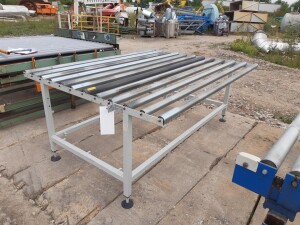 Roller conveyor approx. 1.7 x 2.1 m, used B17672