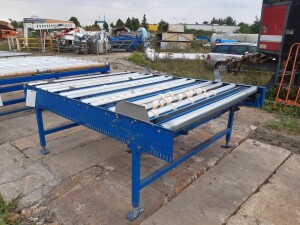 Roller conveyor with cross belt approx. 2.4 x 1.7 m used...